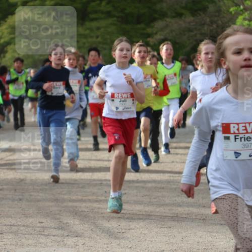 25.04.2026 - Das Zehntel Zöllner http://msf.ph/oto/9591371 25.04.2026 08:38:54 Laufen 2900, 3971 meine-sportfotos.de