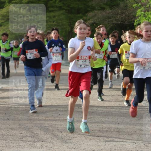 25.04.2026 - Das Zehntel Zöllner http://msf.ph/oto/9591373 25.04.2026 08:38:55 Laufen 2900, 898 meine-sportfotos.de