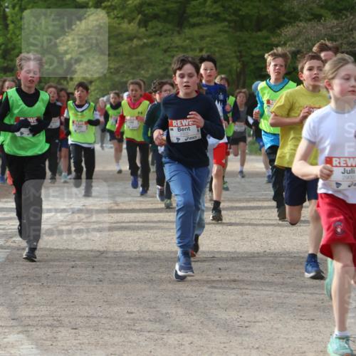25.04.2026 - Das Zehntel Zöllner http://msf.ph/oto/9591375 25.04.2026 08:38:55 Laufen 2900 meine-sportfotos.de