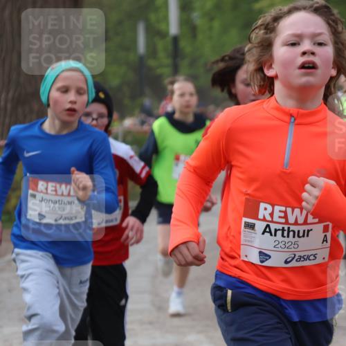 25.04.2026 - Das Zehntel Zöllner http://msf.ph/oto/9591417 25.04.2026 08:39:04 Laufen 1023, 2325, 2325 meine-sportfotos.de