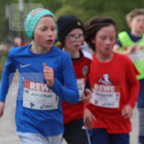 25.04.2026 - Das Zehntel Zöllner http://msf.ph/oto/9591420 25.04.2026 08:39:05 Laufen 1020 meine-sportfotos.de