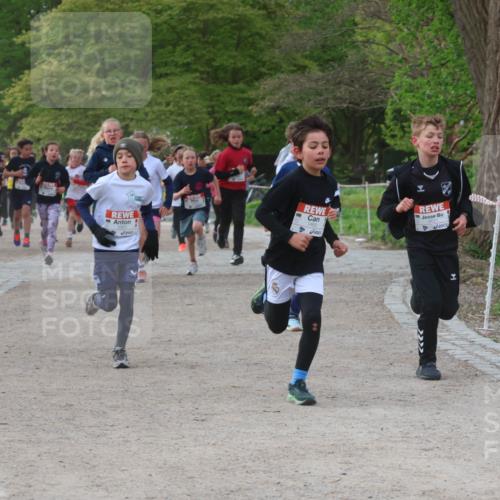 25.04.2026 - Das Zehntel Zöllner http://msf.ph/oto/9591427 25.04.2026 08:39:08 Laufen 1465 meine-sportfotos.de