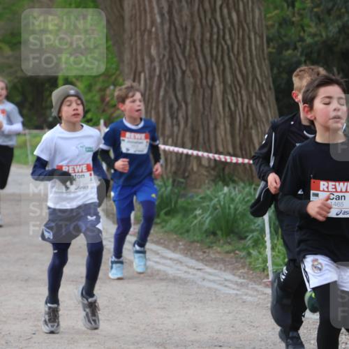 25.04.2026 - Das Zehntel Zöllner http://msf.ph/oto/9591434 25.04.2026 08:39:10 Laufen 1465 meine-sportfotos.de