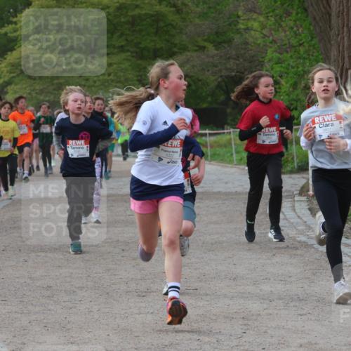 25.04.2026 - Das Zehntel Zöllner http://msf.ph/oto/9591439 25.04.2026 08:39:12 Laufen 1022, 1312 meine-sportfotos.de
