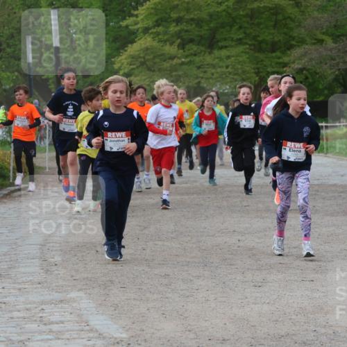 25.04.2026 - Das Zehntel Zöllner http://msf.ph/oto/9591449 25.04.2026 08:39:14 Laufen 3044 meine-sportfotos.de