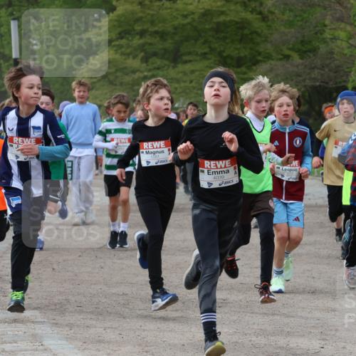 25.04.2026 - Das Zehntel Zöllner http://msf.ph/oto/9591489 25.04.2026 08:39:25 Laufen 1581, 4039, 1018, 1017 meine-sportfotos.de