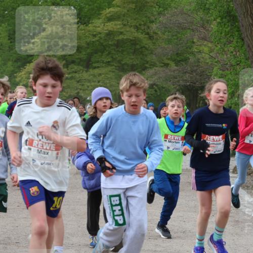 25.04.2026 - Das Zehntel Zöllner http://msf.ph/oto/9591520 25.04.2026 08:39:32 Laufen 2315, 1296, 10, 3204 meine-sportfotos.de