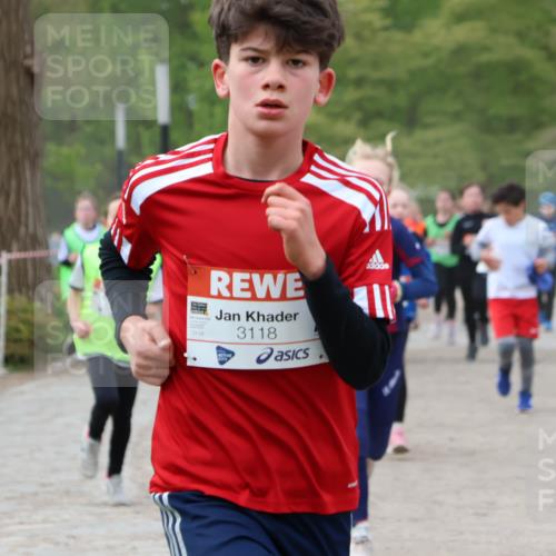 25.04.2026 - Das Zehntel Zöllner http://msf.ph/oto/9591531 25.04.2026 08:39:35 Laufen 3118, 3118 meine-sportfotos.de