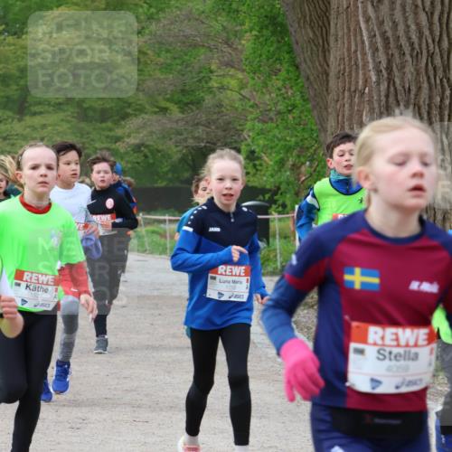 25.04.2026 - Das Zehntel Zöllner http://msf.ph/oto/9591535 25.04.2026 08:39:37 Laufen 3189, 1523, 1719, 8163 meine-sportfotos.de