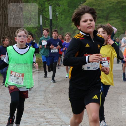 25.04.2026 - Das Zehntel Zöllner http://msf.ph/oto/9591554 25.04.2026 08:39:40 Laufen 3332, 2327, 17, 23 meine-sportfotos.de