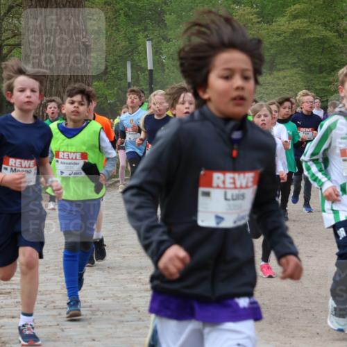25.04.2026 - Das Zehntel Zöllner http://msf.ph/oto/9591618 25.04.2026 08:39:56 Laufen 3231, 4040 meine-sportfotos.de