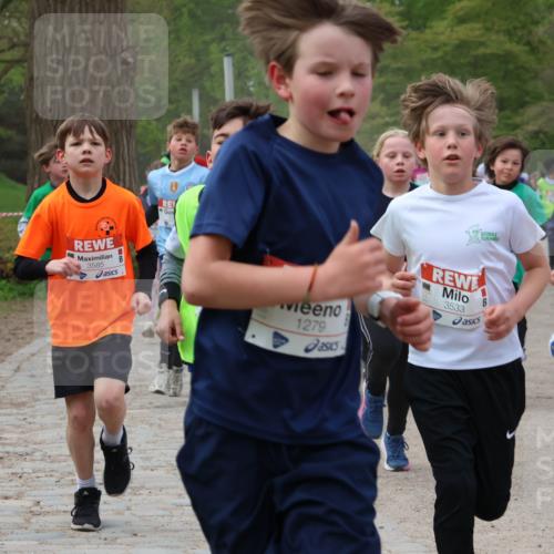 25.04.2026 - Das Zehntel Zöllner http://msf.ph/oto/9591623 25.04.2026 08:39:58 Laufen 3585, 1279, 3533 meine-sportfotos.de