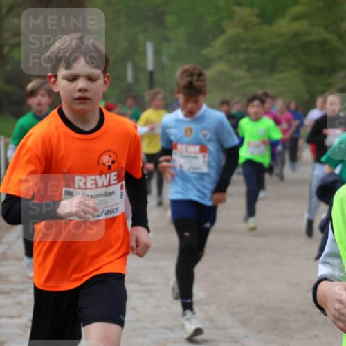 25.04.2026 - Das Zehntel Zöllner http://msf.ph/oto/9591630 25.04.2026 08:39:59 Laufen 585, 00, 3231 meine-sportfotos.de