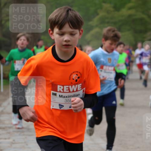25.04.2026 - Das Zehntel Zöllner http://msf.ph/oto/9591632 25.04.2026 08:39:59 Laufen 358, 9 meine-sportfotos.de