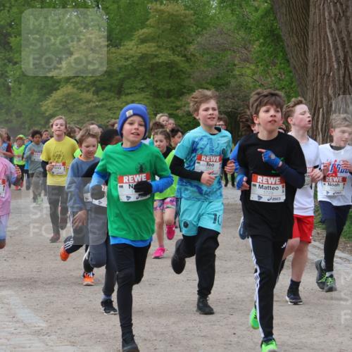 25.04.2026 - Das Zehntel Zöllner http://msf.ph/oto/9591656 25.04.2026 08:40:05 Laufen 4, 70, 1729 meine-sportfotos.de
