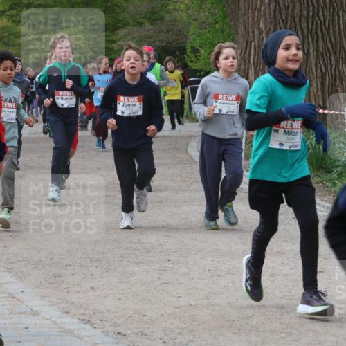 25.04.2026 - Das Zehntel Zöllner http://msf.ph/oto/9591679 25.04.2026 08:40:10 Laufen 1466, 1147, 1138, 3644 meine-sportfotos.de