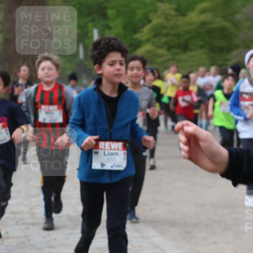 25.04.2026 - Das Zehntel Zöllner http://msf.ph/oto/9591711 25.04.2026 08:40:18 Laufen 3606 meine-sportfotos.de
