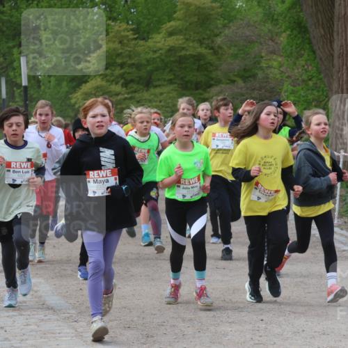 25.04.2026 - Das Zehntel Zöllner http://msf.ph/oto/9591725 25.04.2026 08:40:22 Laufen 3630, 1027, 2332, 1515 meine-sportfotos.de