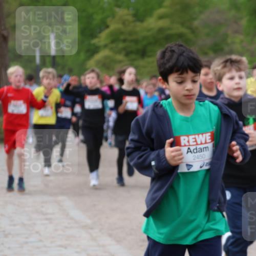 25.04.2026 - Das Zehntel Zöllner http://msf.ph/oto/9591747 25.04.2026 08:40:28 Laufen 2450 meine-sportfotos.de