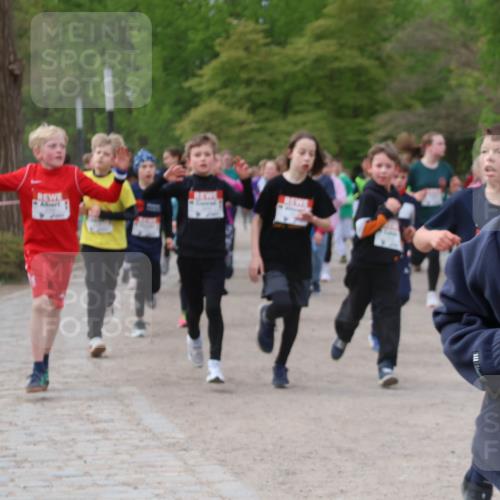 25.04.2026 - Das Zehntel Zöllner http://msf.ph/oto/9591748 25.04.2026 08:40:28 Laufen 2450 meine-sportfotos.de