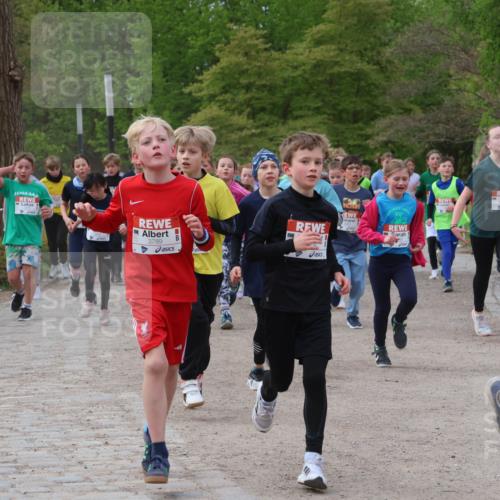 25.04.2026 - Das Zehntel Zöllner http://msf.ph/oto/9591753 25.04.2026 08:40:29 Laufen 3789 meine-sportfotos.de