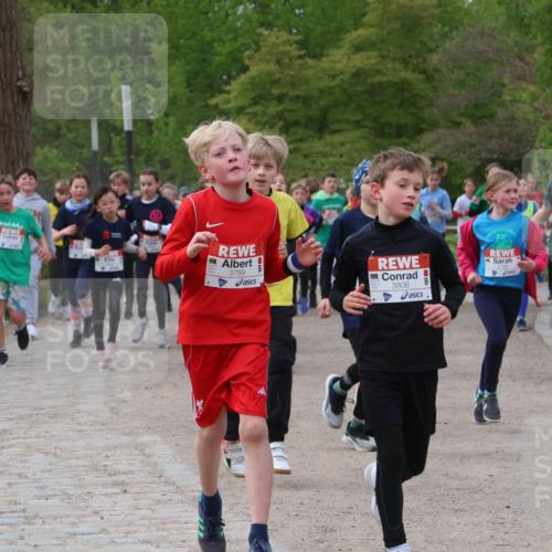 25.04.2026 - Das Zehntel Zöllner http://msf.ph/oto/9591754 25.04.2026 08:40:30 Laufen 3789, 3808 meine-sportfotos.de