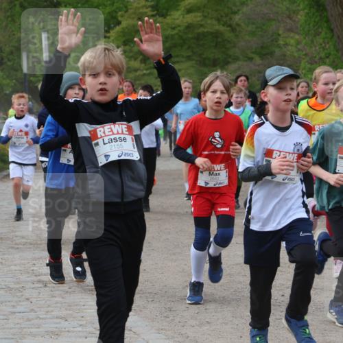 25.04.2026 - Das Zehntel Zöllner http://msf.ph/oto/9591798 25.04.2026 08:40:40 Laufen 2171, 2155, 2643, 2684, 301 meine-sportfotos.de