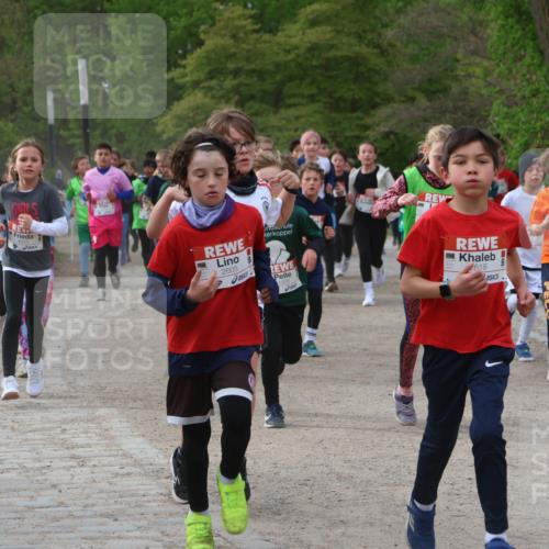 25.04.2026 - Das Zehntel Zöllner http://msf.ph/oto/9591872 25.04.2026 08:40:57 Laufen 2605, 1326, 2618 meine-sportfotos.de