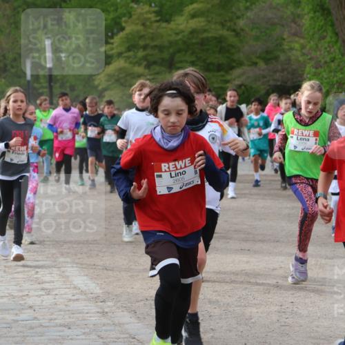 25.04.2026 - Das Zehntel Zöllner http://msf.ph/oto/9591874 25.04.2026 08:40:58 Laufen 2605, 3308, 2618 meine-sportfotos.de