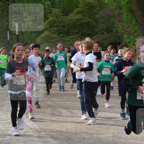 25.04.2026 - Das Zehntel Zöllner http://msf.ph/oto/9591880 25.04.2026 08:40:59 Laufen 4003, 384 meine-sportfotos.de
