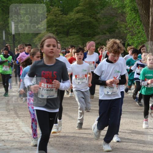 25.04.2026 - Das Zehntel Zöllner http://msf.ph/oto/9591884 25.04.2026 08:41:00 Laufen 4003, 33034, 3534, 2241 meine-sportfotos.de