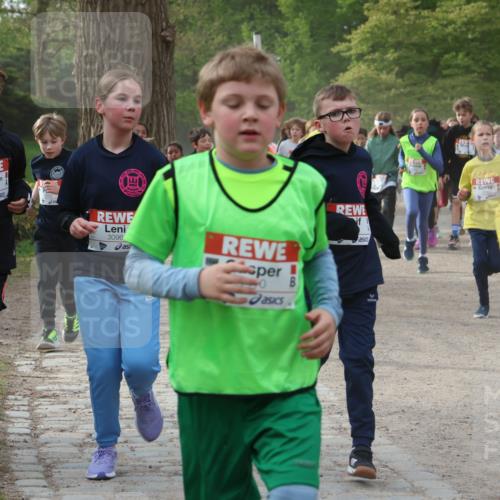 25.04.2026 - Das Zehntel Zöllner http://msf.ph/oto/9591914 25.04.2026 08:41:06 Laufen 1632, 3096 meine-sportfotos.de