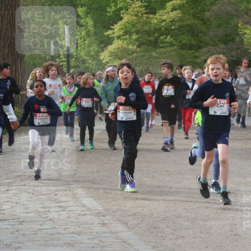 25.04.2026 - Das Zehntel Zöllner http://msf.ph/oto/9591924 25.04.2026 08:41:09 Laufen 2, 1301, 1298 meine-sportfotos.de