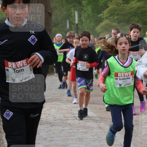25.04.2026 - Das Zehntel Zöllner http://msf.ph/oto/9591949 25.04.2026 08:41:15 Laufen 2010, 044, 1429, 2000, 200 meine-sportfotos.de