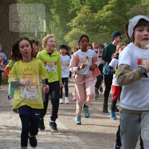 25.04.2026 - Das Zehntel Zöllner http://msf.ph/oto/9591987 25.04.2026 08:41:24 Laufen 3984, 3917, 2727, 3668 meine-sportfotos.de