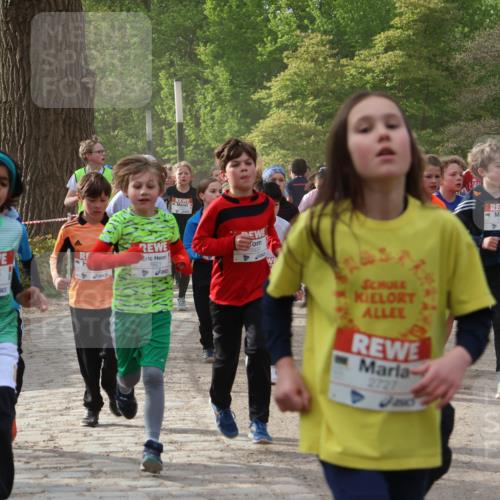 25.04.2026 - Das Zehntel Zöllner http://msf.ph/oto/9591992 25.04.2026 08:41:25 Laufen 3984, 3921, 2727 meine-sportfotos.de