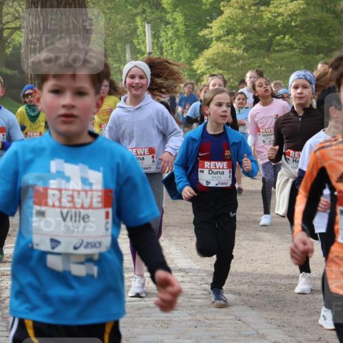 25.04.2026 - Das Zehntel Zöllner http://msf.ph/oto/9592004 25.04.2026 08:41:28 Laufen 3917, 13, 3426, 3932 meine-sportfotos.de