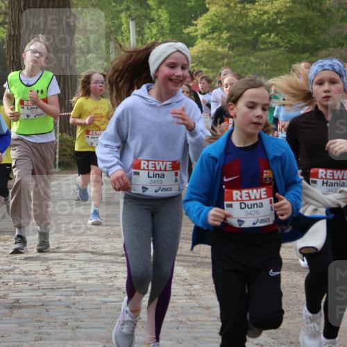 25.04.2026 - Das Zehntel Zöllner http://msf.ph/oto/9592008 25.04.2026 08:41:29 Laufen 2972, 3413, 3426, 343, 1216 meine-sportfotos.de