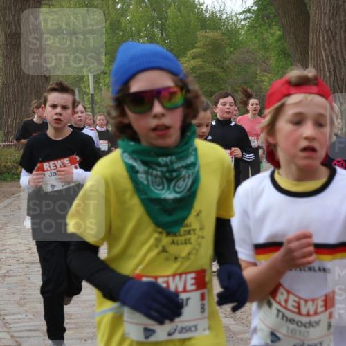 25.04.2026 - Das Zehntel Zöllner http://msf.ph/oto/9592025 25.04.2026 08:41:33 Laufen 1610 meine-sportfotos.de