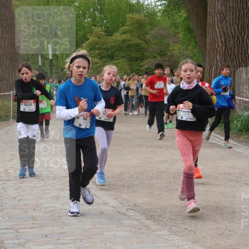 25.04.2026 - Das Zehntel Zöllner http://msf.ph/oto/9592038 25.04.2026 08:41:37 Laufen 2039 meine-sportfotos.de