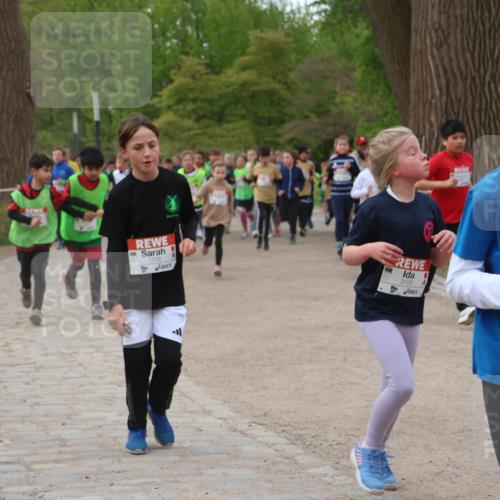 25.04.2026 - Das Zehntel Zöllner http://msf.ph/oto/9592046 25.04.2026 08:41:38 Laufen 1728, 3105, 2047 meine-sportfotos.de