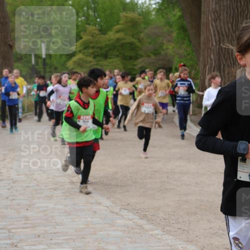 25.04.2026 - Das Zehntel Zöllner http://msf.ph/oto/9592051 25.04.2026 08:41:39 Laufen 1728 meine-sportfotos.de