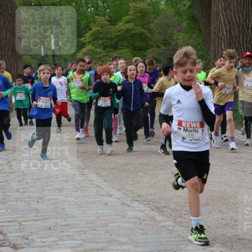 25.04.2026 - Das Zehntel Zöllner http://msf.ph/oto/9592064 25.04.2026 08:41:42 Laufen 18, 2242, 2248 meine-sportfotos.de