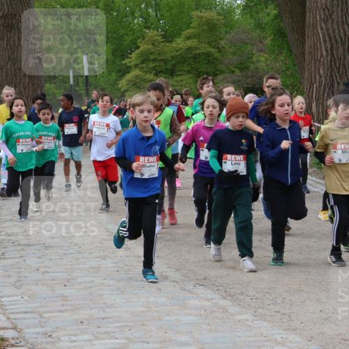 25.04.2026 - Das Zehntel Zöllner http://msf.ph/oto/9592068 25.04.2026 08:41:44 Laufen 4444444 meine-sportfotos.de