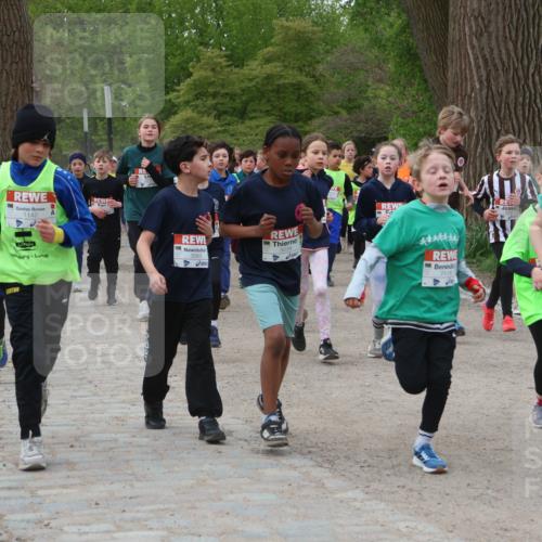 25.04.2026 - Das Zehntel Zöllner http://msf.ph/oto/9592092 25.04.2026 08:41:49 Laufen 1142, 3065, 3039, 2418, 2521 meine-sportfotos.de