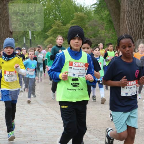 25.04.2026 - Das Zehntel Zöllner http://msf.ph/oto/9592096 25.04.2026 08:41:50 Laufen 3654, 1142, 3039 meine-sportfotos.de