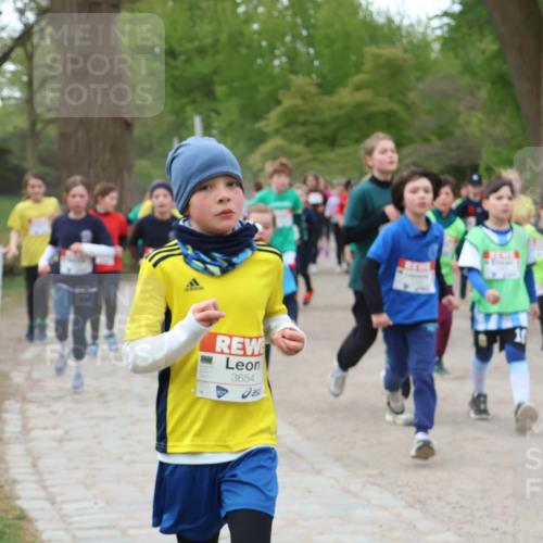 25.04.2026 - Das Zehntel Zöllner http://msf.ph/oto/9592100 25.04.2026 08:41:51 Laufen 3654 meine-sportfotos.de