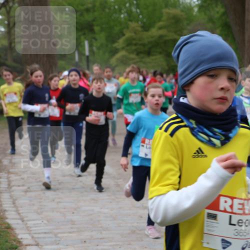 25.04.2026 - Das Zehntel Zöllner http://msf.ph/oto/9592101 25.04.2026 08:41:52 Laufen 3654 meine-sportfotos.de