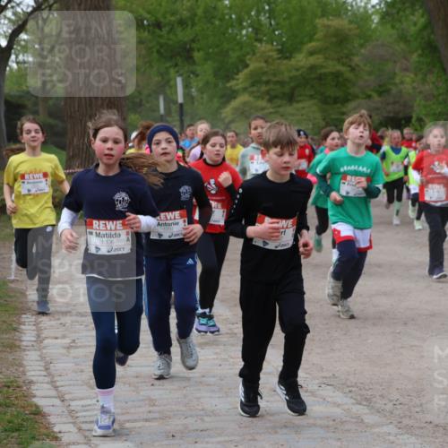 25.04.2026 - Das Zehntel Zöllner http://msf.ph/oto/9592106 25.04.2026 08:41:53 Laufen 1306, 2076 meine-sportfotos.de