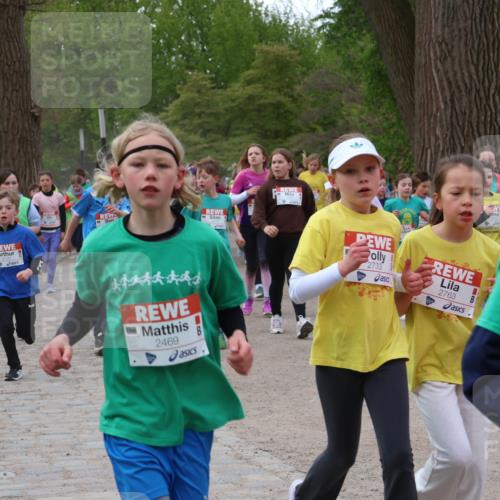 25.04.2026 - Das Zehntel Zöllner http://msf.ph/oto/9592131 25.04.2026 08:41:58 Laufen 44444444, 2469, 98, 2733, 2763, 4444 meine-sportfotos.de
